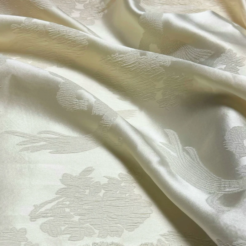 Japanese Import Yellow Peony Relief Jacquard Triacetate Satin Fabric Soft Lustrous Drapey Breathable Qipao Dress DIY Sewing
Japanese Import Yellow Peony Relief Jacquard Triacetate Satin Fabric Soft Lustrous Drapey Breathable Qipao Dress DIY Sewing