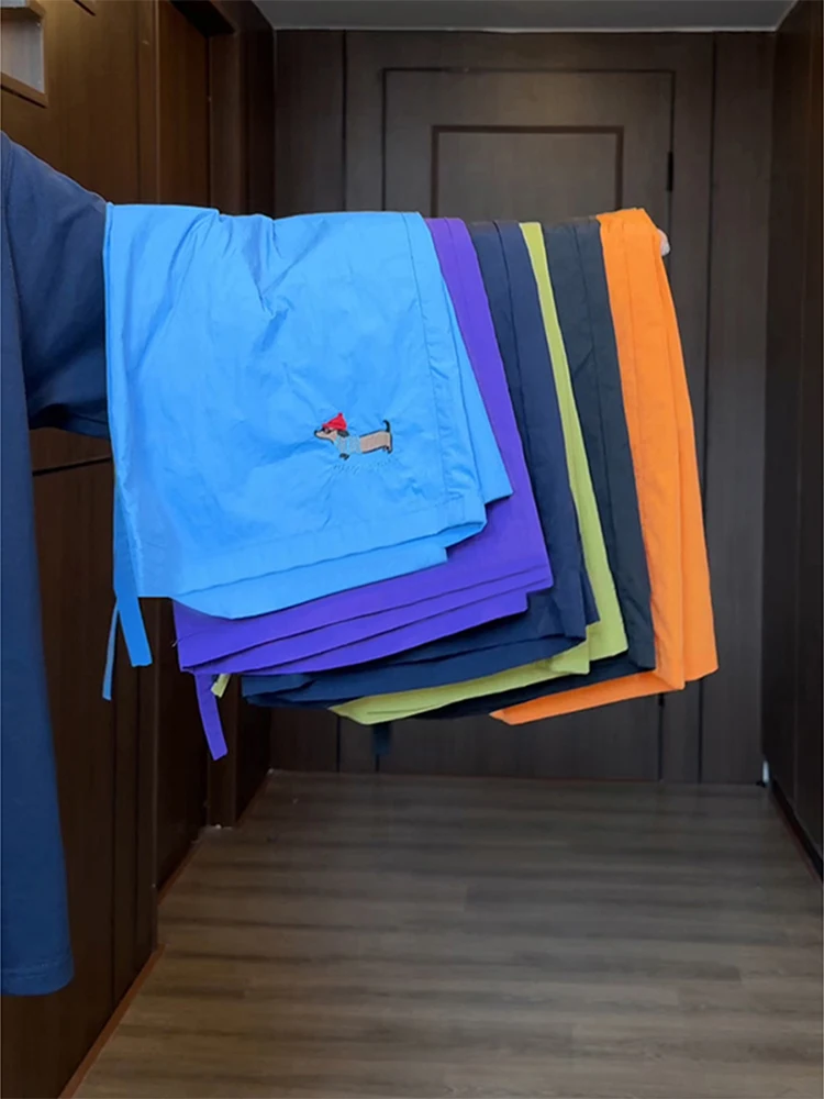 Dopamine Ice Silk Shorts Men Women Summer Outdoor Sausage Dog Embroidery Pants Quick Dry Beach Couple Fourths Pants
Dopamine Ice Silk Shorts Men Women Summer Outdoor Sausage Dog Embroidery Pants Quick Dry Beach Couple Fourths Pants