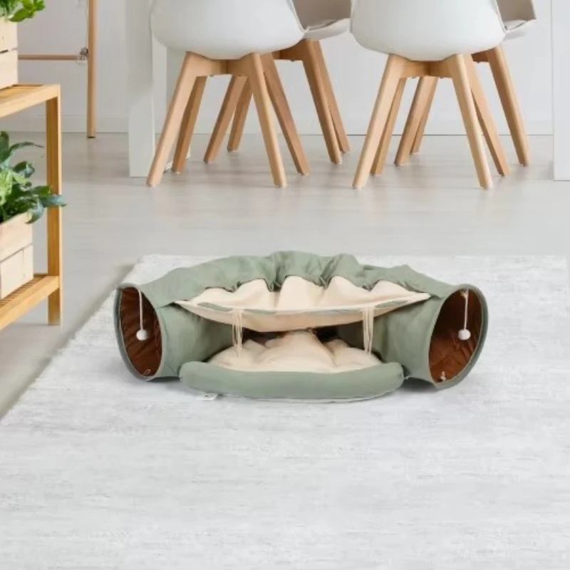 Newly launched cat products, cat's retractable tunnel mattress bed, pet litter teaser ball zipper attached cat toy.
Newly launched cat products, cat's retractable tunnel mattress bed, pet litter teaser ball zipper attached cat toy.