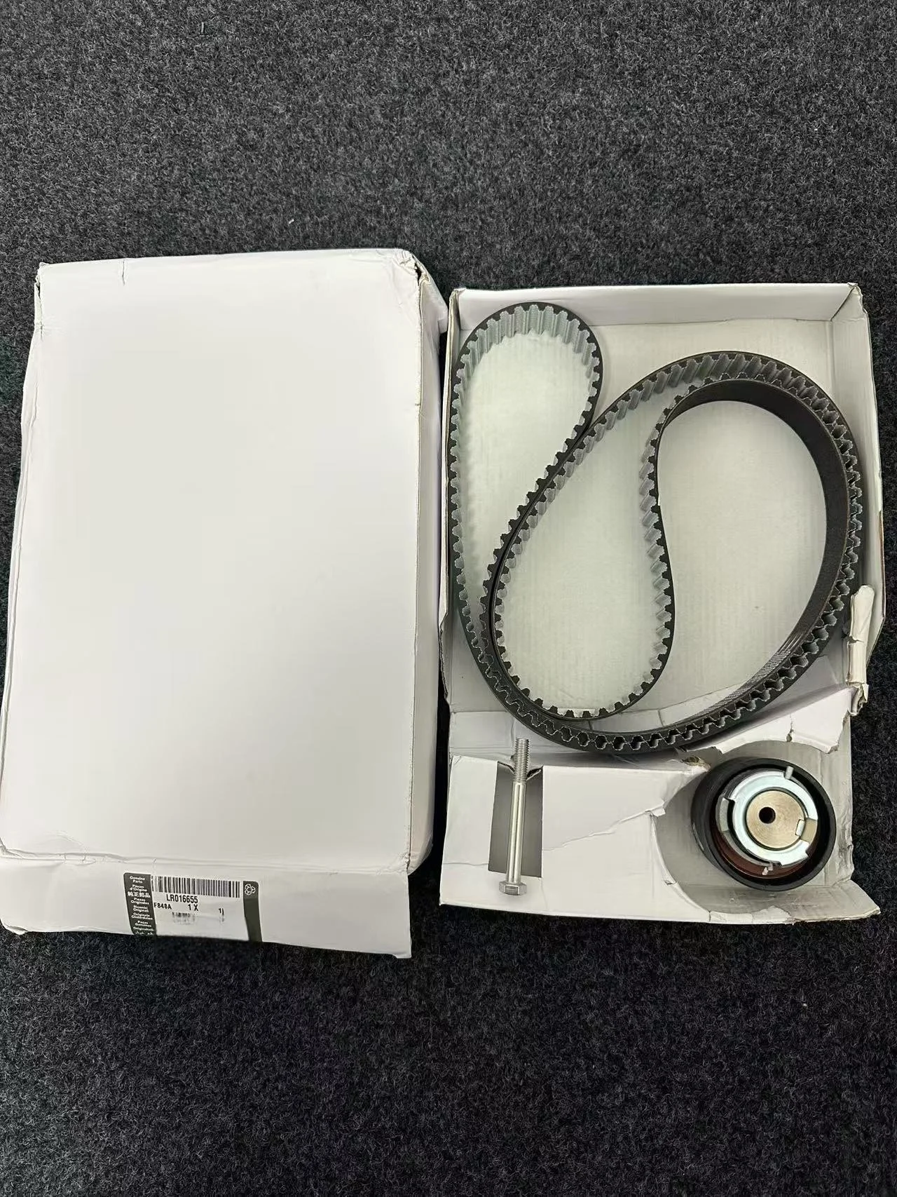 Ремкомплект ремня ГРМ Land Rover подходит для Discovery 3/4 Range Rover Sport в сборе ремня ГРМ LR 016655 C2C41082
Ремкомплект ремня ГРМ Land Rover подходит для Discovery 3/4 Range Rover Sport в сборе ремня ГРМ LR 016655 C2C41082