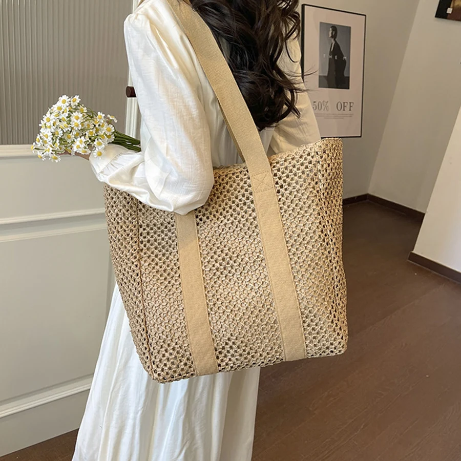 French style large capacity woven straw woven bag for women, new beach vacation shoulder bag, casual commuting tote bag clutch
French style large capacity woven straw woven bag for women, new beach vacation shoulder bag, casual commuting tote bag clutch