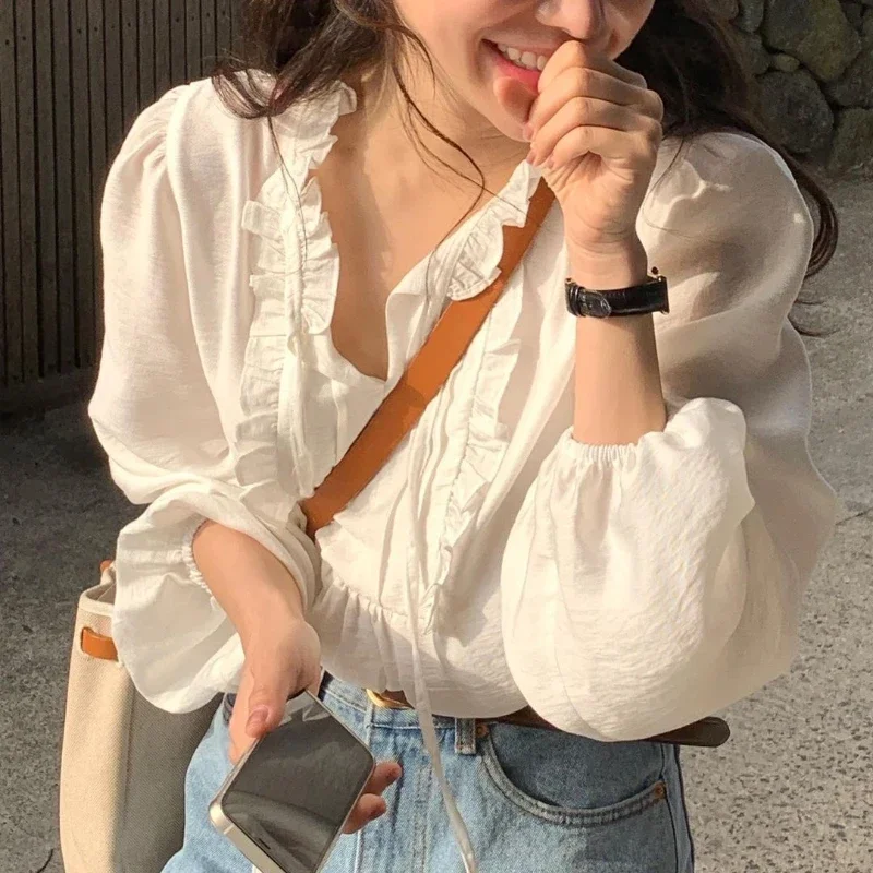 Spring Autumn White Lace Up Women's Blouse 2025 New Ruffles Long Sleeve Korean Casual Loose V-neck Shirts Female
Spring Autumn White Lace Up Women's Blouse 2025 New Ruffles Long Sleeve Korean Casual Loose V-neck Shirts Female