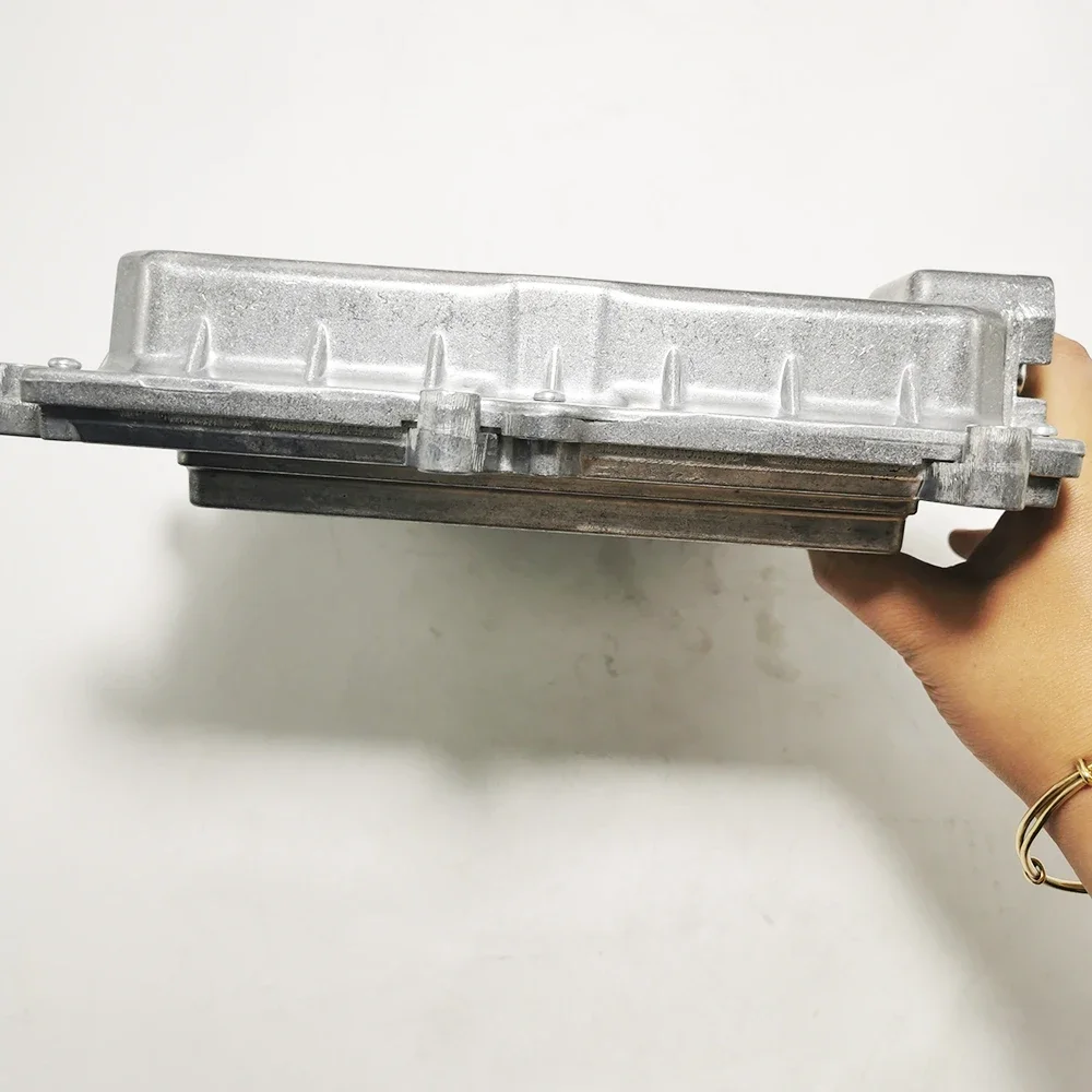 Для 0281020128 Originele Nieuwe Zes Cilinder Motor Computer Boord Ecu Voor Jac Navistar 961200760074
Для 0281020128 Originele Nieuwe Zes Cilinder Motor Computer Boord Ecu Voor Jac Navistar 961200760074
