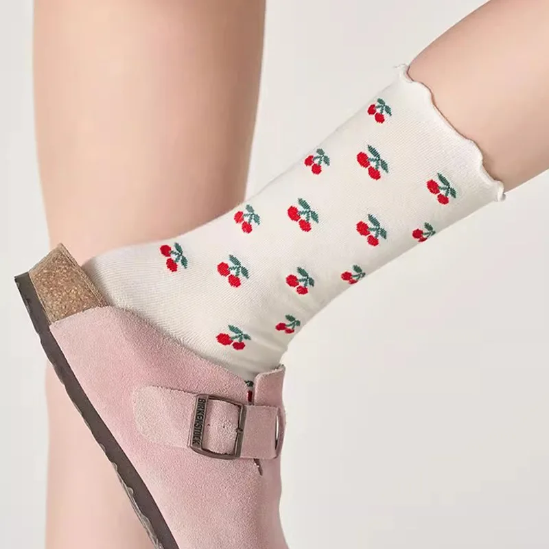 Four Pairs Socks Female Cherry Full Print Autumn Women's Japanese Pile Sock Ballet Style Middle Tube Korean Comfortable Simple 
Four Pairs Socks Female Cherry Full Print Autumn Women's Japanese Pile Sock Ballet Style Middle Tube Korean Comfortable Simple