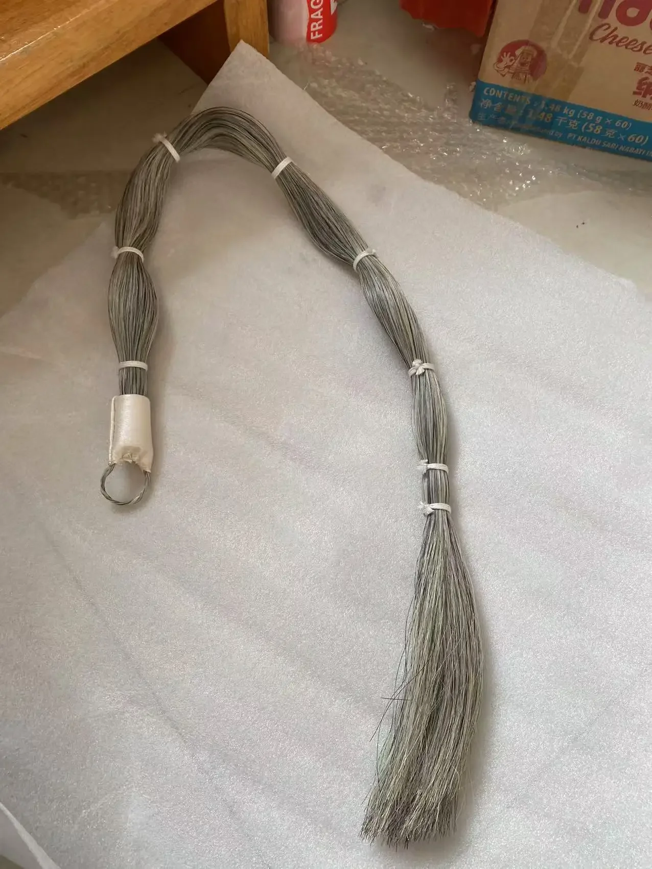 1PC of New Light grey Horse Show Tail Hair Extension half pound 90cm hair 
1PC of New Light grey Horse Show Tail Hair Extension half pound 90cm hair