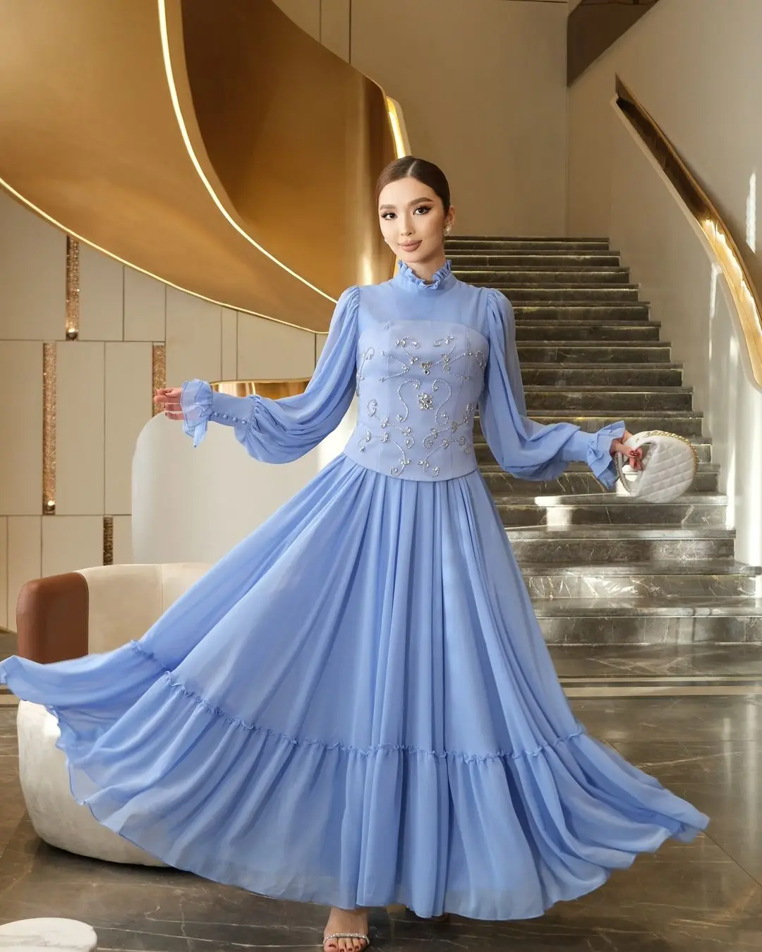 Customized Long Sleeves Prom Dresses High Neck Pleated Chiffon Beadings Ankle Length Evening Dresses Party Dresses
Customized Long Sleeves Prom Dresses High Neck Pleated Chiffon Beadings Ankle Length Evening Dresses Party Dresses