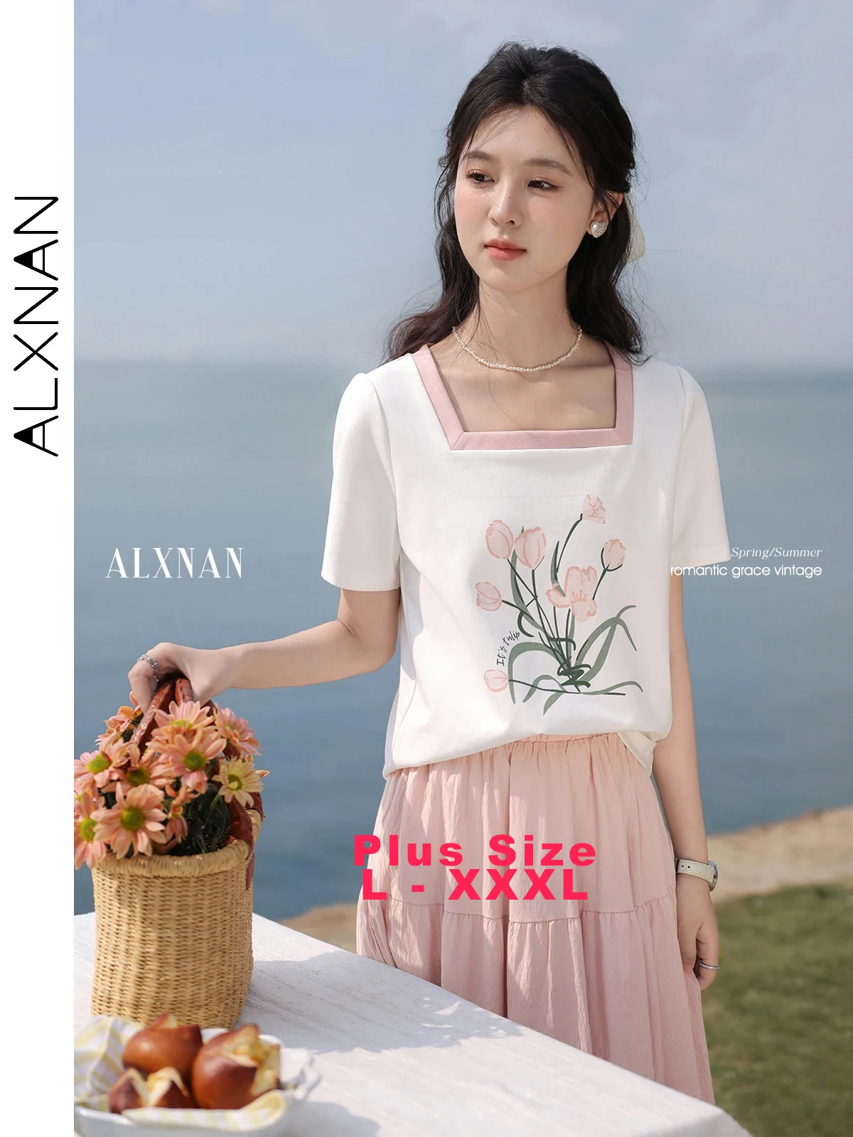 ALXNAN Plus Size Printed T-shirt 2025 Summer White Square Collar Women's T-shirt Elegant Casual Short Sleeve Tops Ladies D10321
ALXNAN Plus Size Printed T-shirt 2025 Summer White Square Collar Women's T-shirt Elegant Casual Short Sleeve Tops Ladies D10321