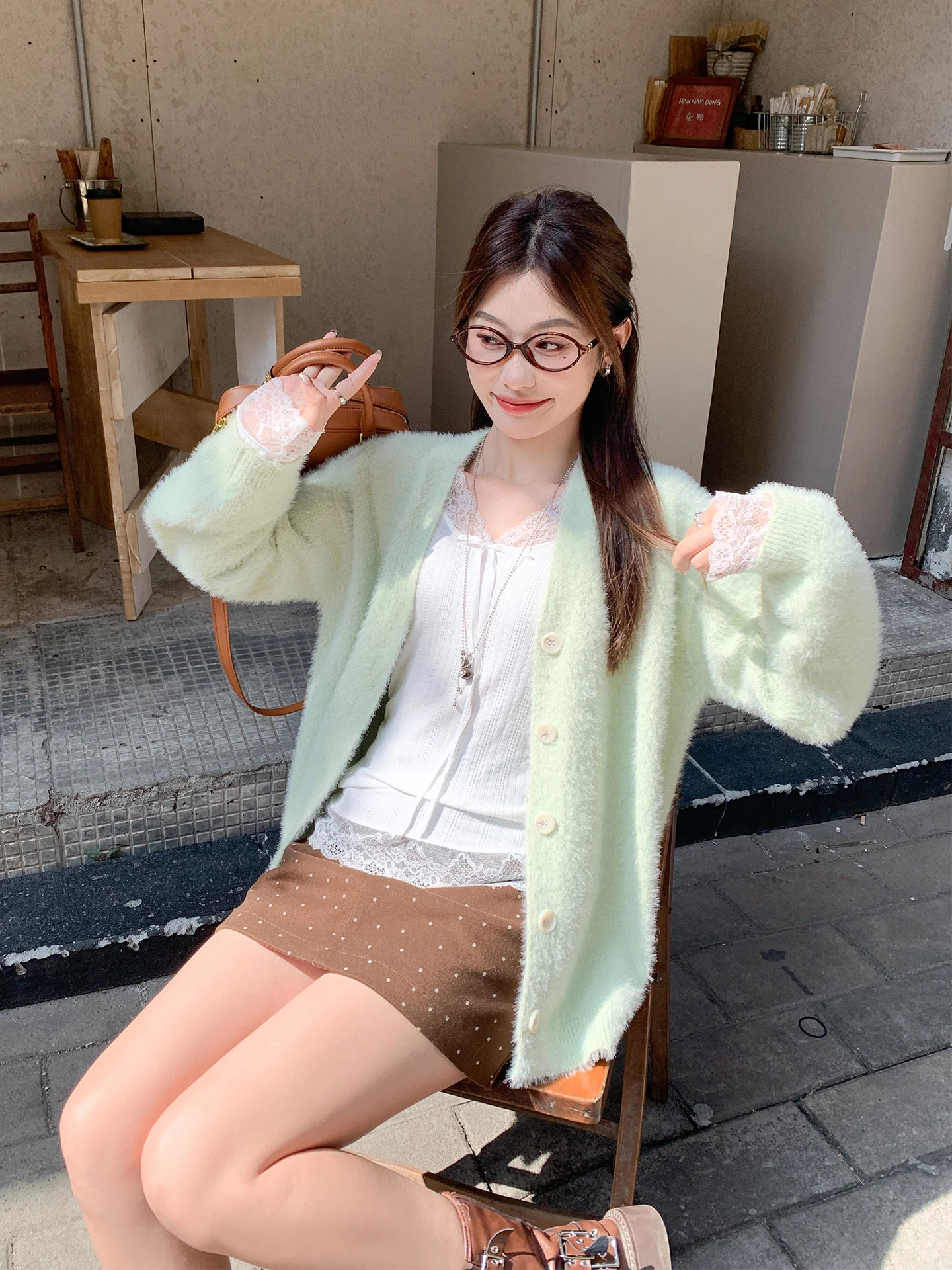 Loose V-Ne Mink Fur Knitted Sweater Coat Women's Autumn Winter Lazy Sle Korean Faion een Color Open Cardigan Top
Loose V-Ne Mink Fur Knitted Sweater Coat Women's Autumn Winter Lazy Sle Korean Faion een Color Open Cardigan Top