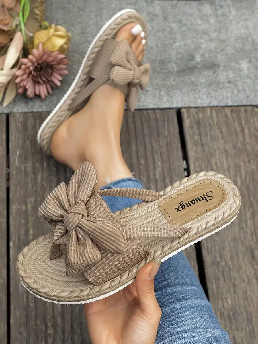 Women's Bow Decor Flat Sandals, Round Toe Slip-On Summer Shoes, Lightweight Women Beach Slippers, Comfortable & Fashionable Ladies Flip Flops
Women's Bow Decor Flat Sandals, Round Toe Slip-On Summer Shoes, Lightweight Women Beach Slippers, Comfortable & Fashionable Ladies Flip Flops