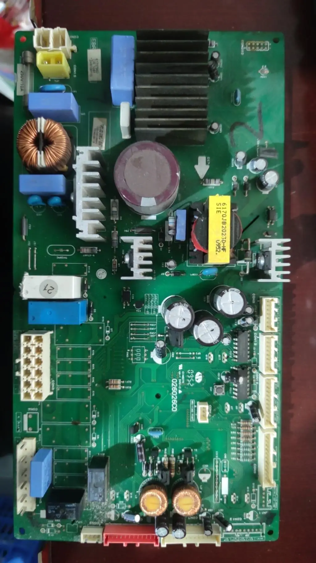 EBR61727503 EAX60931401 test ok circuit board motherboard
EBR61727503 EAX60931401 test ok circuit board motherboard