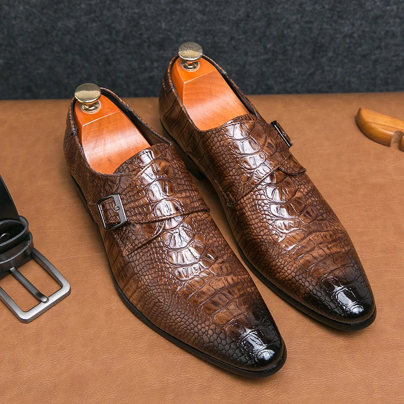 Retro Men Business Formal Leather Shoes Black Brown British Comfortable Fashionable Brand Leather Shoes for Banquets Size 38-47
Retro Men Business Formal Leather Shoes Black Brown British Comfortable Fashionable Brand Leather Shoes for Banquets Size 38-47
