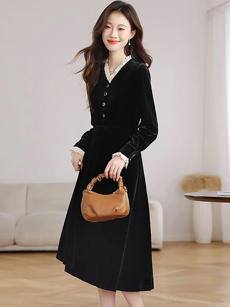 2026 Black Velvet Long Sleeve Lace V-Neck Midi Dress Women Vintage Hepburn Luxury Evening Dress Autumn Winter Elegant Prom Dress
2026 Black Velvet Long Sleeve Lace V-Neck Midi Dress Women Vintage Hepburn Luxury Evening Dress Autumn Winter Elegant Prom Dress