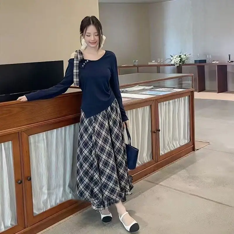 Женские весенне-осенние изящные тонкие асимметричные бандажные футболки, клетчатые юбки, комплект из двух предметов, женский синий топ, юбка-миди, наряды 2025
Женские весенне-осенние изящные тонкие асимметричные бандажные футболки, клетчатые юбки, комплект из двух предметов, женский синий топ, юбка-миди, наряды 2025