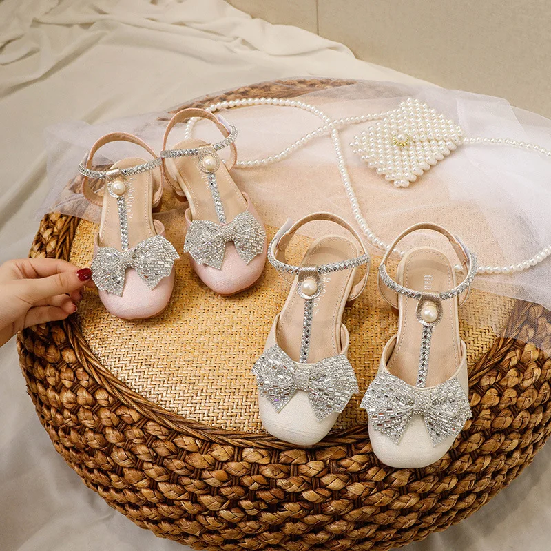 New Leather Shoes Summer High Heels Exquisite Girl Shoes Elegant Simple Performance Sandals Retro Fashion Classic Princess Shoe
New Leather Shoes Summer High Heels Exquisite Girl Shoes Elegant Simple Performance Sandals Retro Fashion Classic Princess Shoe