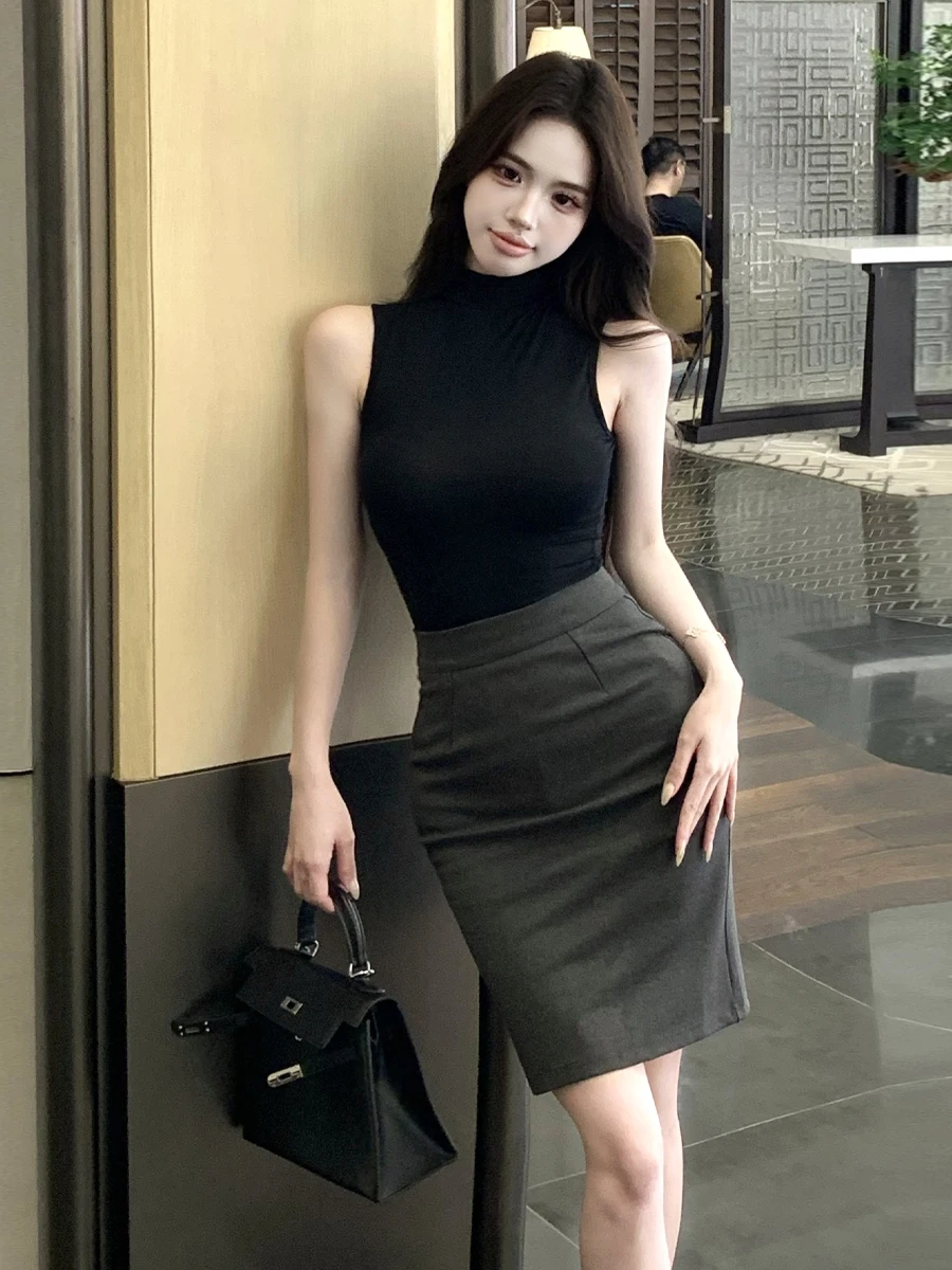 Sexy Tight High Waist Collar Sleeveless Vest And Short Skirt Two Piece Set for Young Women Elastic Bandage Chic Style Summer ...
Sexy Tight High Waist Collar Sleeveless Vest And Short Skirt Two Piece Set for Young Women Elastic Bandage Chic Style Summer ...