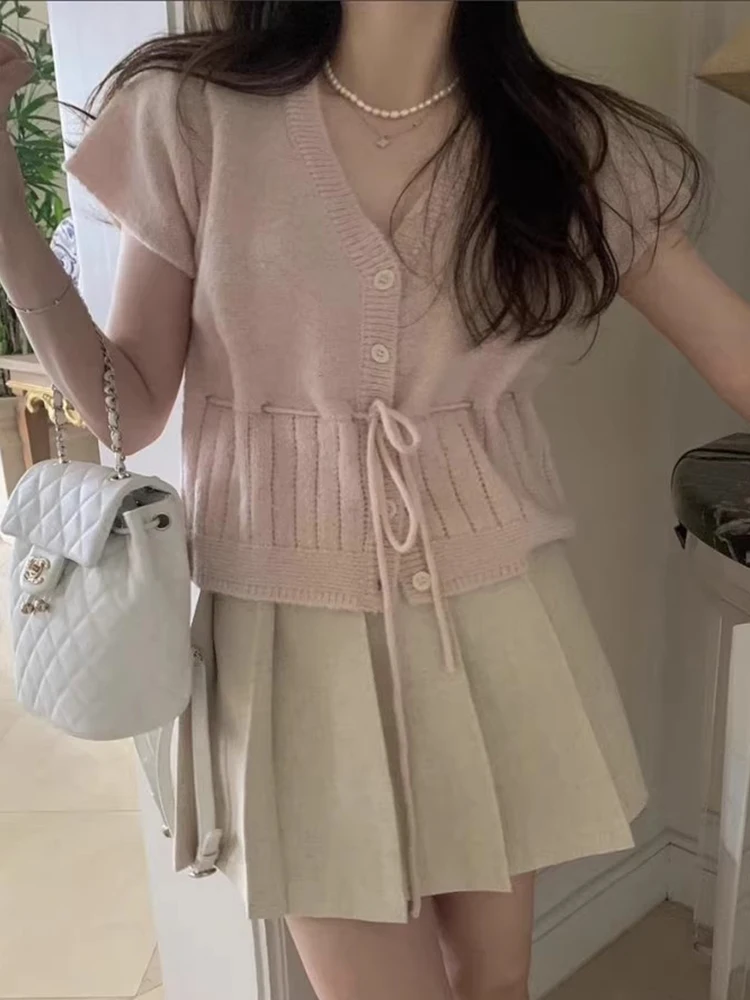 Chic Summer Sweet Soft V-ne Belted Waist Slimming ort Sve Knitted Open Cardigan Top Women's Korean Sle Loose Fit
Chic Summer Sweet Soft V-ne Belted Waist Slimming ort Sve Knitted Open Cardigan Top Women's Korean Sle Loose Fit