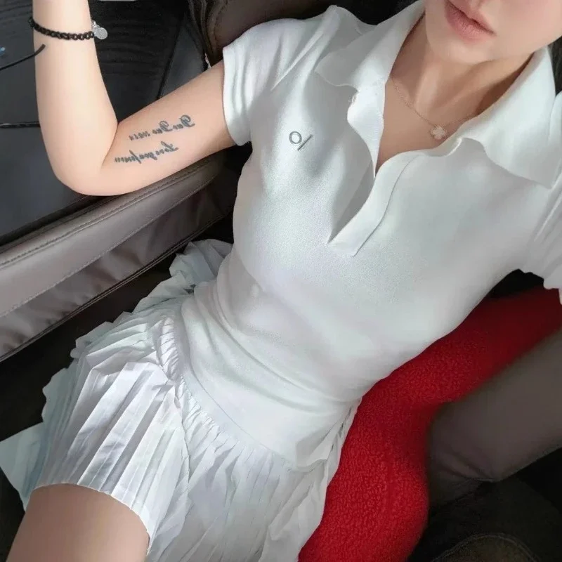 Fashion Women's Solid Color Polo Neck T-shirt Short Sleeve Knitted Streetwear Top Brand Clothing Tee Wome T Shirt
Fashion Women's Solid Color Polo Neck T-shirt Short Sleeve Knitted Streetwear Top Brand Clothing Tee Wome T Shirt