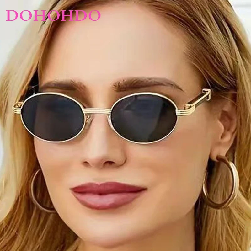Vintage Metal Small Frame Oval Women Men Sunglasses Luxury Designer Outdoor Sunglasses Summer Traveling Drive Sun Glasses UV400
Vintage Metal Small Frame Oval Women Men Sunglasses Luxury Designer Outdoor Sunglasses Summer Traveling Drive Sun Glasses UV400