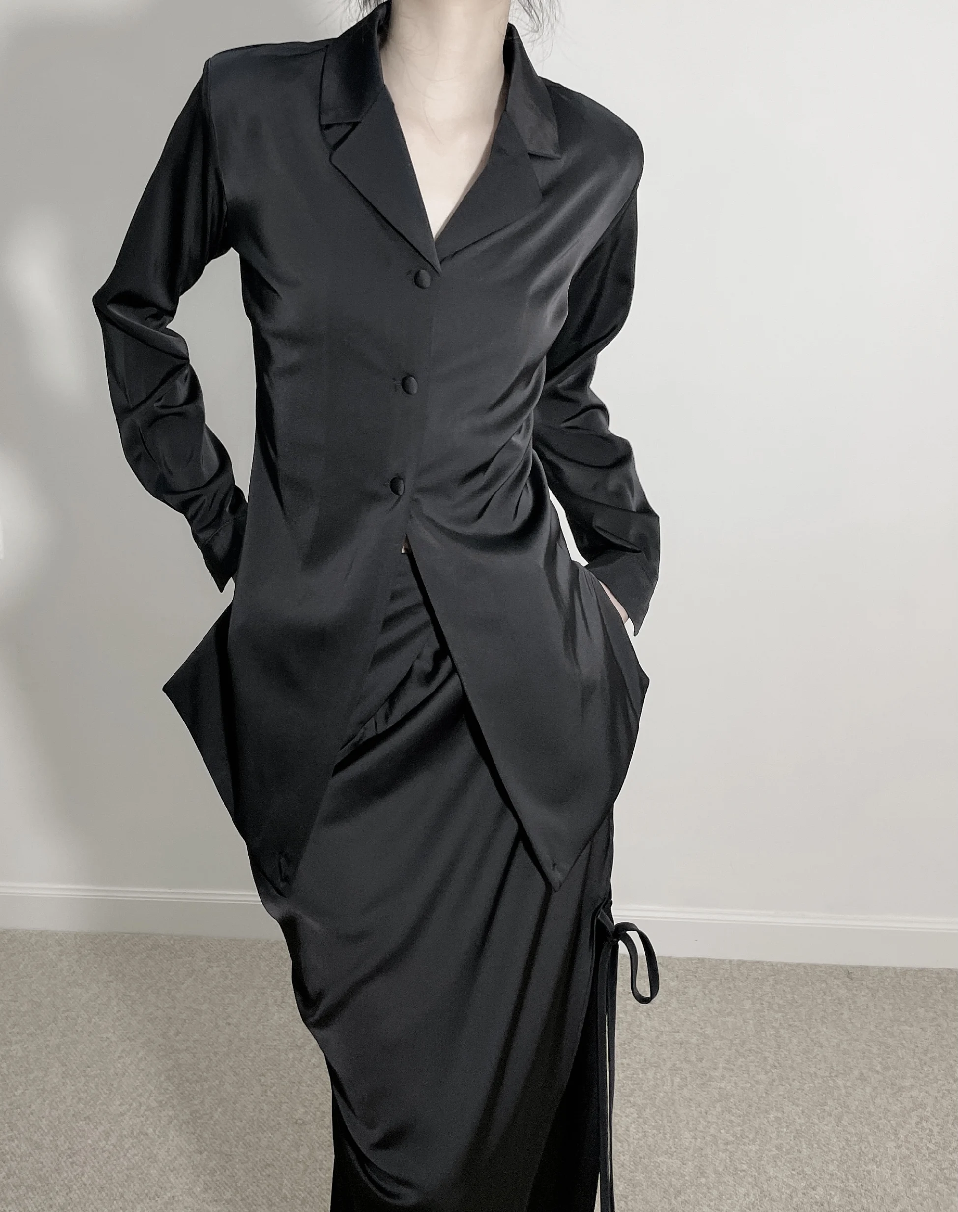 Silk iny oulder Padded Suit Sle Slim Fit Bla irt Long Sve Two Ways Wear Design Sense Polyester Fiber Commute Sle
Silk iny oulder Padded Suit Sle Slim Fit Bla irt Long Sve Two Ways Wear Design Sense Polyester Fiber Commute Sle