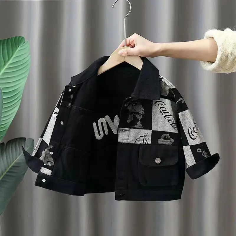 Kids Boys Denim Jacket Spring and Autumn 2023 New Childrens Fashionable And Fashionable Wear Boys Top Baby Coat
Kids Boys Denim Jacket Spring and Autumn 2023 New Childrens Fashionable And Fashionable Wear Boys Top Baby Coat