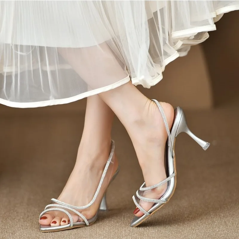 2025 New Women Summer Rhinestone Pumps Office Lady Transparent Heeled Sandals Elegant Pointed Toe Female Sexy High Heels
2025 New Women Summer Rhinestone Pumps Office Lady Transparent Heeled Sandals Elegant Pointed Toe Female Sexy High Heels