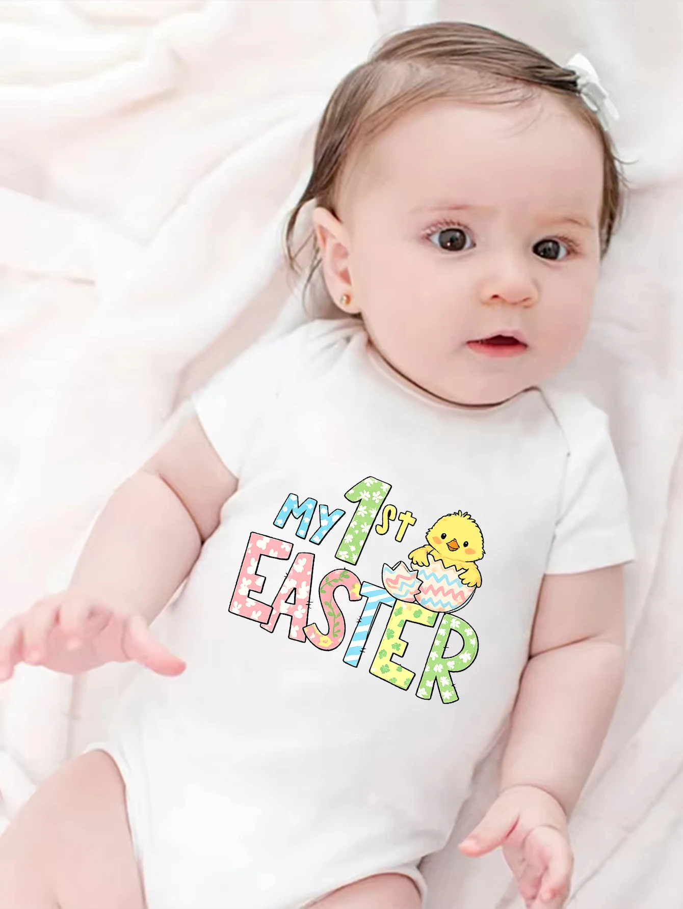 Комбинезон-боди с принтом мультяшного кролика и надписью "My 1st Easter" для мальчиков и девочек, весна/лето, с коротким рукавом, для пасхальных вечеринок, детский
Комбинезон-боди с принтом мультяшного кролика и надписью "My 1st Easter" для мальчиков и девочек, весна/лето, с коротким рукавом, для пасхальных вечеринок, детский
