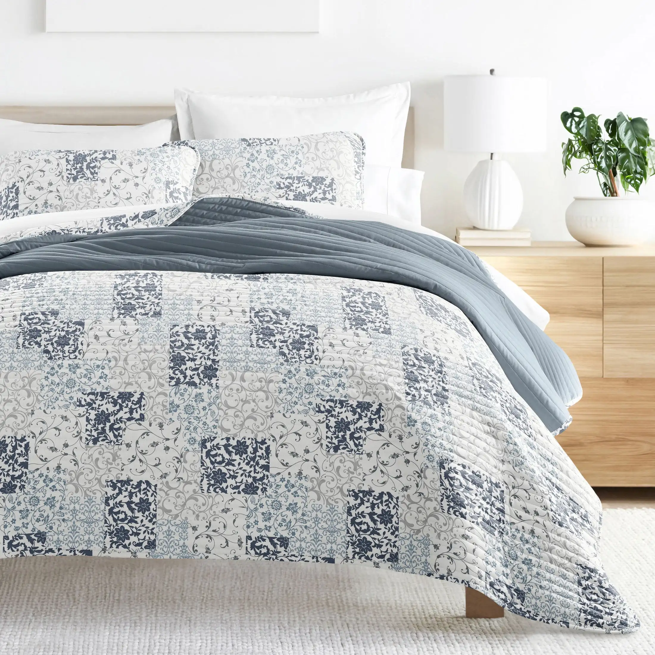 Dusk Blue 3 Piece Scrolled Patchwork Reversible Microfiber Quilt Set, Queen / Full
Dusk Blue 3 Piece Scrolled Patchwork Reversible Microfiber Quilt Set, Queen / Full