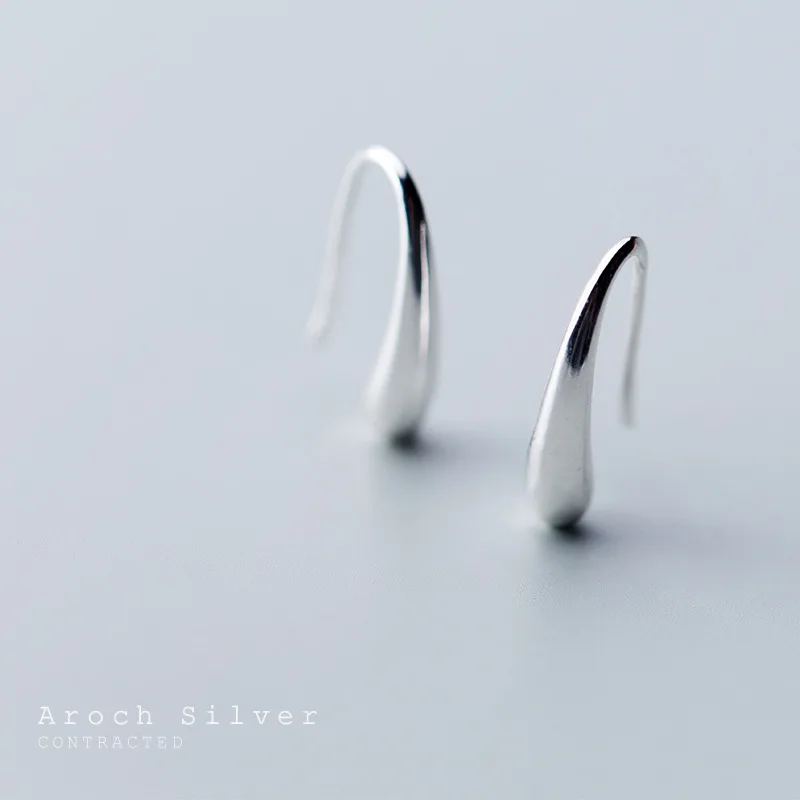 Женские серебряные серьги S925Silver, глянцевые серьги в форме капли, геометрические серьги FemaleE7347
Женские серебряные серьги S925Silver, глянцевые серьги в форме капли, геометрические серьги FemaleE7347
