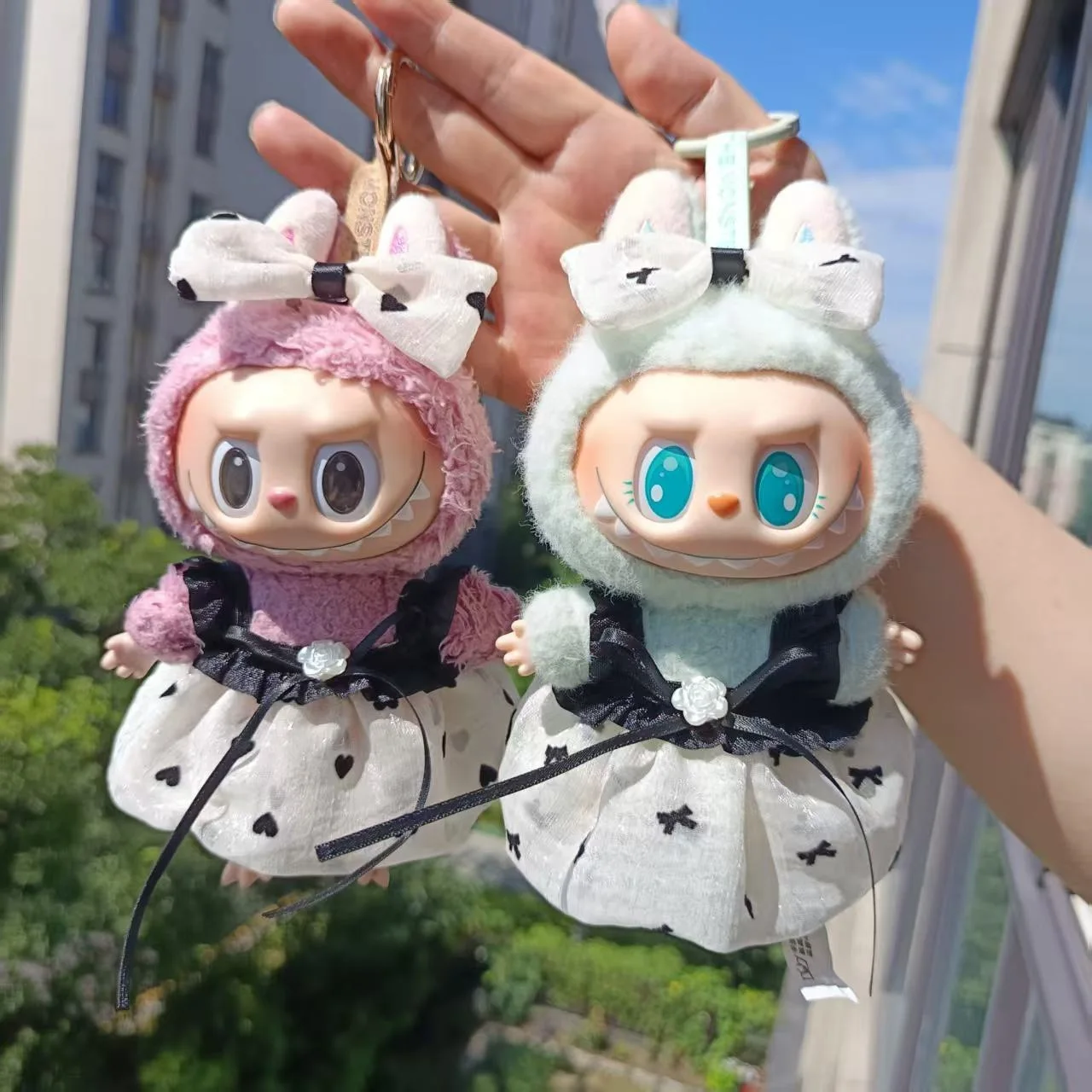 Clothes For Labubu 15/17Cm Dolls Gen 1-3 Camellia Heart Bow Tulle Skirt Apparel Hanging Accessories
Clothes For Labubu 15/17Cm Dolls Gen 1-3 Camellia Heart Bow Tulle Skirt Apparel Hanging Accessories