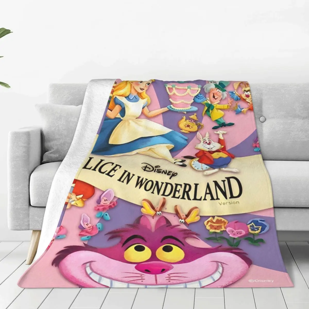 Soft Warm Blankets Travel Office Alice In Wonderland Bedding Throws Flannel Bedspread For Outdoor Fashion Sofa Bed Cover
Soft Warm Blankets Travel Office Alice In Wonderland Bedding Throws Flannel Bedspread For Outdoor Fashion Sofa Bed Cover