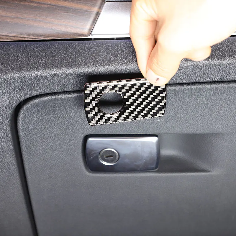 For BMW X3 X4 G01 G02 2018-IN Car Co-pilot Storage Box Switch Decorative Sticker Soft Carbon Fiber Interior Accessories 1 Pcs
For BMW X3 X4 G01 G02 2018-IN Car Co-pilot Storage Box Switch Decorative Sticker Soft Carbon Fiber Interior Accessories 1 Pcs