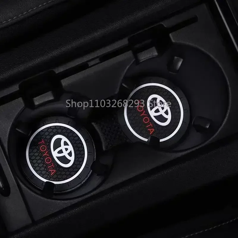 Suitable for Toyota Camry Corolla CHR Rav4 Auris Verso vios Avalon car water coaster Universal non-slip car interior decorations
Suitable for Toyota Camry Corolla CHR Rav4 Auris Verso vios Avalon car water coaster Universal non-slip car interior decorations