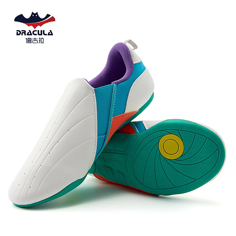 Taekwondo Shoes, Coach Shoes, Children's Professional Soft-Soled Martial Arts and Sanda Training Shoes for Men and Women
Taekwondo Shoes, Coach Shoes, Children's Professional Soft-Soled Martial Arts and Sanda Training Shoes for Men and Women
