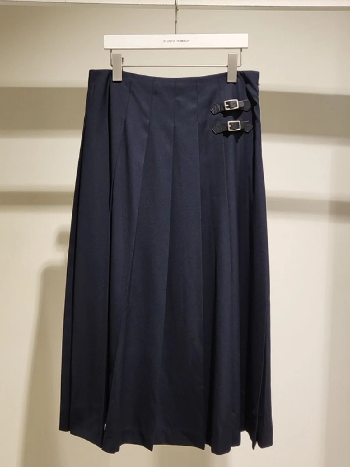 Gray Midi Skirt Women's Loose Fit Pleated Autumn New Style High Waist ROSE Brand Girls Fashion Half Body Skirts
Gray Midi Skirt Women's Loose Fit Pleated Autumn New Style High Waist ROSE Brand Girls Fashion Half Body Skirts