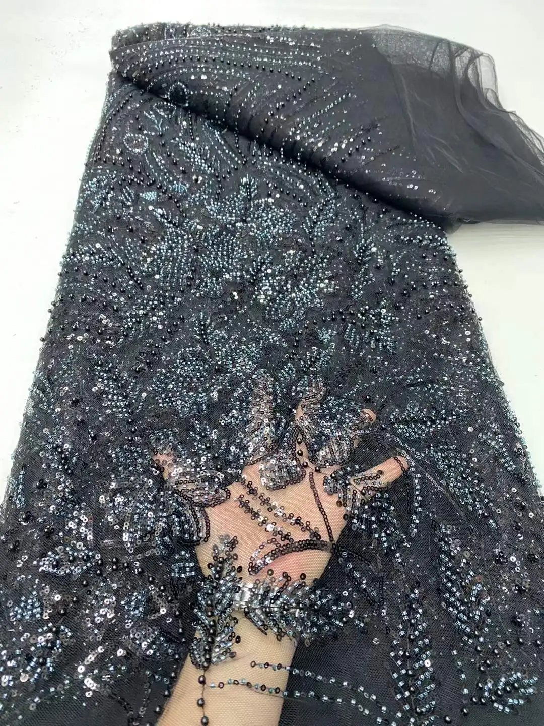 2025 New African French Nigerian High End Lace Fabric With Beads Sequins Mesh for Embroidery Wedding Party Bride Sewing Dress
2025 New African French Nigerian High End Lace Fabric With Beads Sequins Mesh for Embroidery Wedding Party Bride Sewing Dress