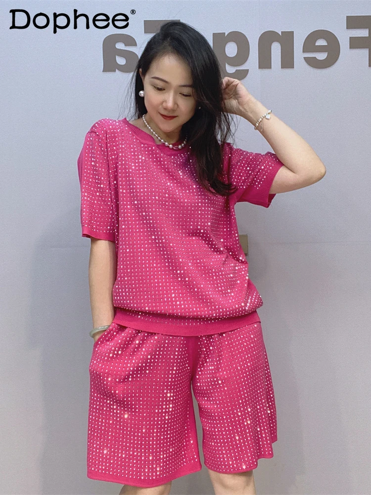 Women's Clothing Knitwear Rhinestone Suit 2024 Summer Loose Round Neck Short Sleeve Black Pullover Top and Shorts Two-Piece Sets
Women's Clothing Knitwear Rhinestone Suit 2024 Summer Loose Round Neck Short Sleeve Black Pullover Top and Shorts Two-Piece Sets