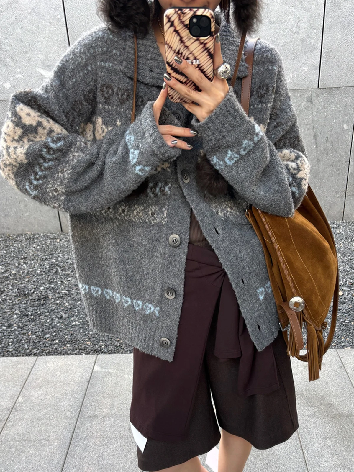 New ICE DUST Brand Autumn Winter Stand Collar Open Cardigan Love And Flower Pattern Commute Sle Loose Fit Sweater
New ICE DUST Brand Autumn Winter Stand Collar Open Cardigan Love And Flower Pattern Commute Sle Loose Fit Sweater