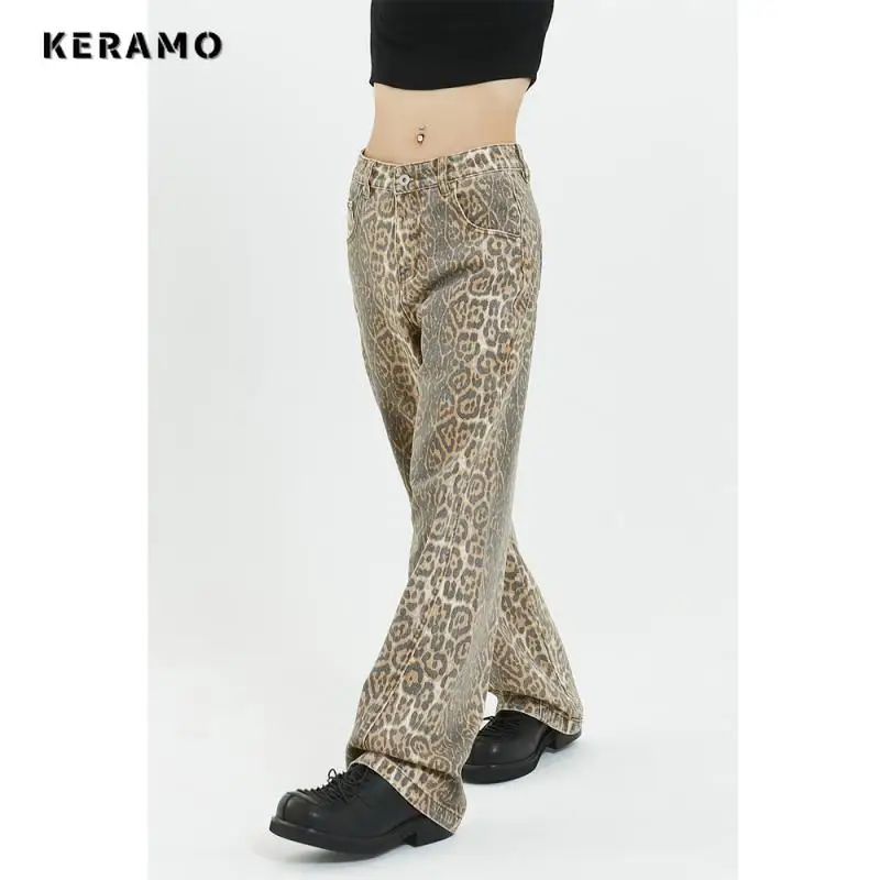 2024 Spring Women's Harajuku Casual Style Jeans Vintage High Waist Loose Pants Y2K Leopard Printting Punk Baggy Denim Trouser
2024 Spring Women's Harajuku Casual Style Jeans Vintage High Waist Loose Pants Y2K Leopard Printting Punk Baggy Denim Trouser
