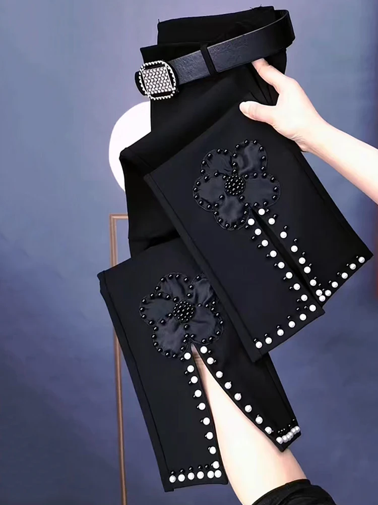 Heavy Industry Black Flower Nail Bead Micro Pull Pants 2025 Slim and Elastic New Casual Short and Versatile Women's Pants
Heavy Industry Black Flower Nail Bead Micro Pull Pants 2025 Slim and Elastic New Casual Short and Versatile Women's Pants