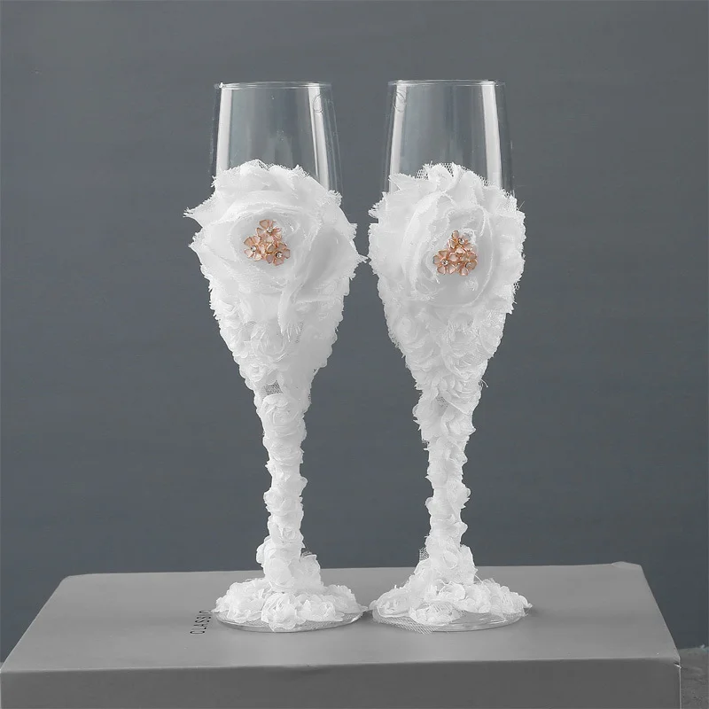 2PCs Western Wedding Ceremony Goblet Love Witness Gift Making Wine Glass Knife and Shovel Kit
2PCs Western Wedding Ceremony Goblet Love Witness Gift Making Wine Glass Knife and Shovel Kit