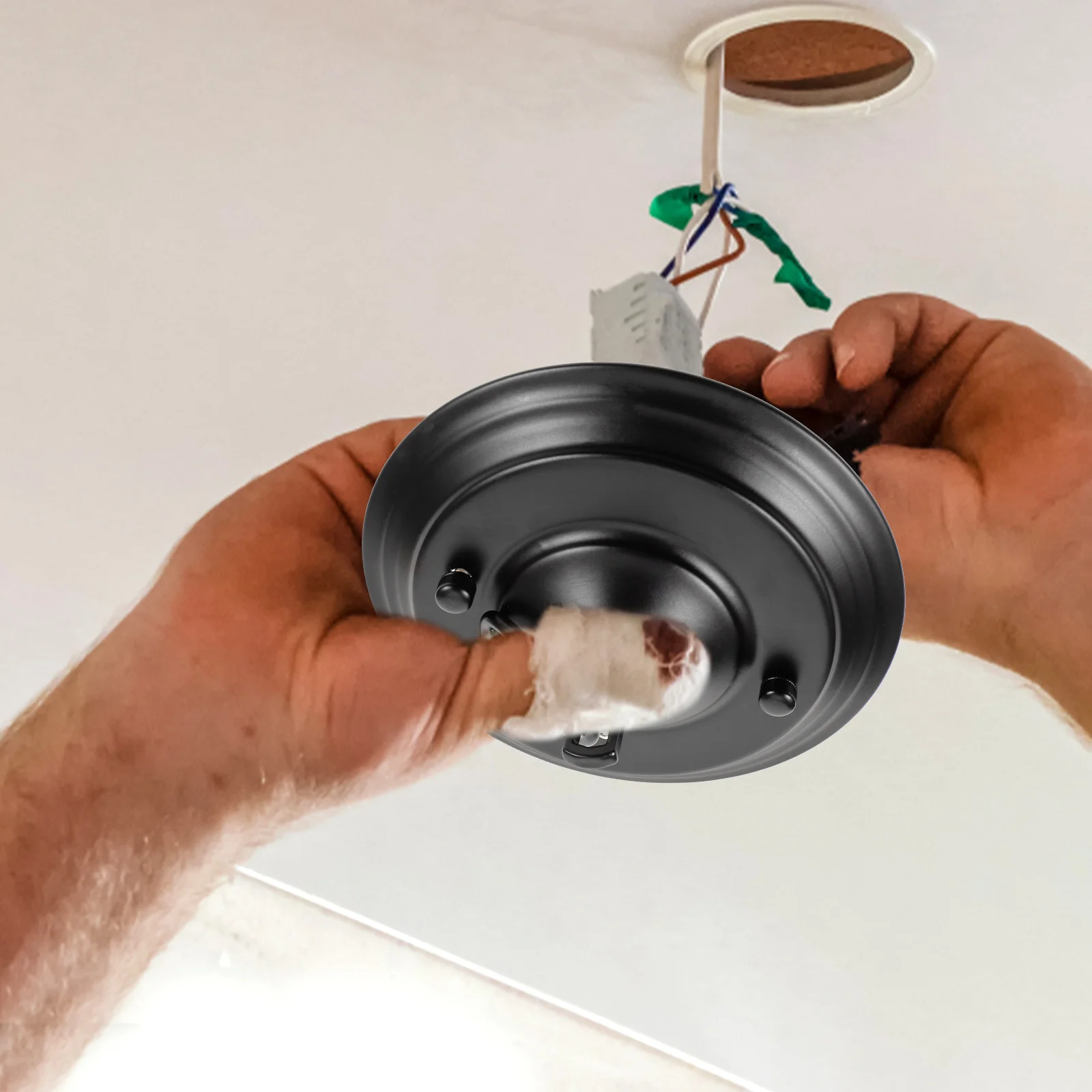 Round Black Metal Ceiling Light Cover Plate Durable Chandelier Canopy Kit Anti Rust Farmhouse Style MountingBracket 10kg Load
Round Black Metal Ceiling Light Cover Plate Durable Chandelier Canopy Kit Anti Rust Farmhouse Style MountingBracket 10kg Load