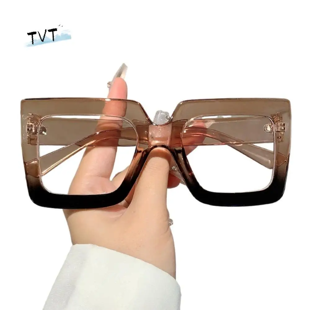 Retro Anti-Blue Light Glasses Oversized Frame Transparent Ins Square Eyeglasses Korean Style Lightweight Plain Glasses Man
Retro Anti-Blue Light Glasses Oversized Frame Transparent Ins Square Eyeglasses Korean Style Lightweight Plain Glasses Man