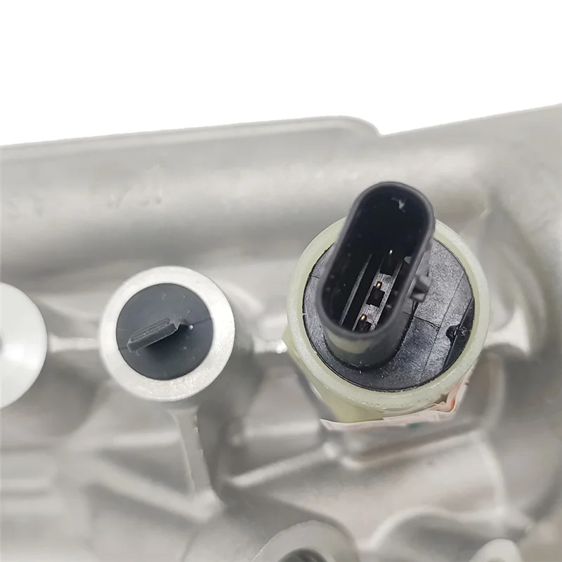 Hot Selling-Alumunim Oil Filter Housing Cooler Assembly LR097159 For Land Rover Range Rover Velar Evoque Defender JDE37056 LR073
Hot Selling-Alumunim Oil Filter Housing Cooler Assembly LR097159 For Land Rover Range Rover Velar Evoque Defender JDE37056 LR073