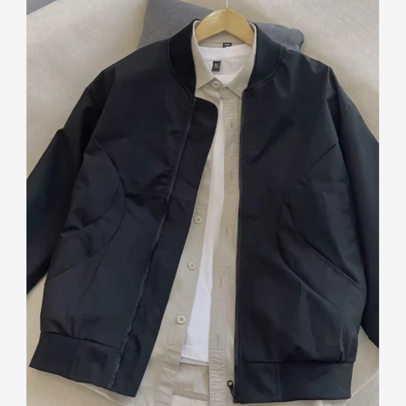 New Arrived Men Spring Thin Windbreaker Jacket Men Solid Color Outdoor Colthing New Outerwears Coats All-match Jackets for Men
New Arrived Men Spring Thin Windbreaker Jacket Men Solid Color Outdoor Colthing New Outerwears Coats All-match Jackets for Men