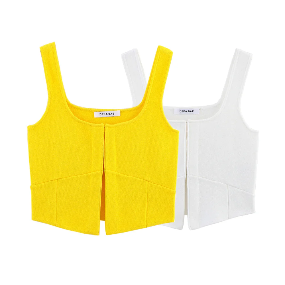 2025 new women's clothing casual elegant European and American style design sense simple knitted short vest top
2025 new women's clothing casual elegant European and American style design sense simple knitted short vest top
