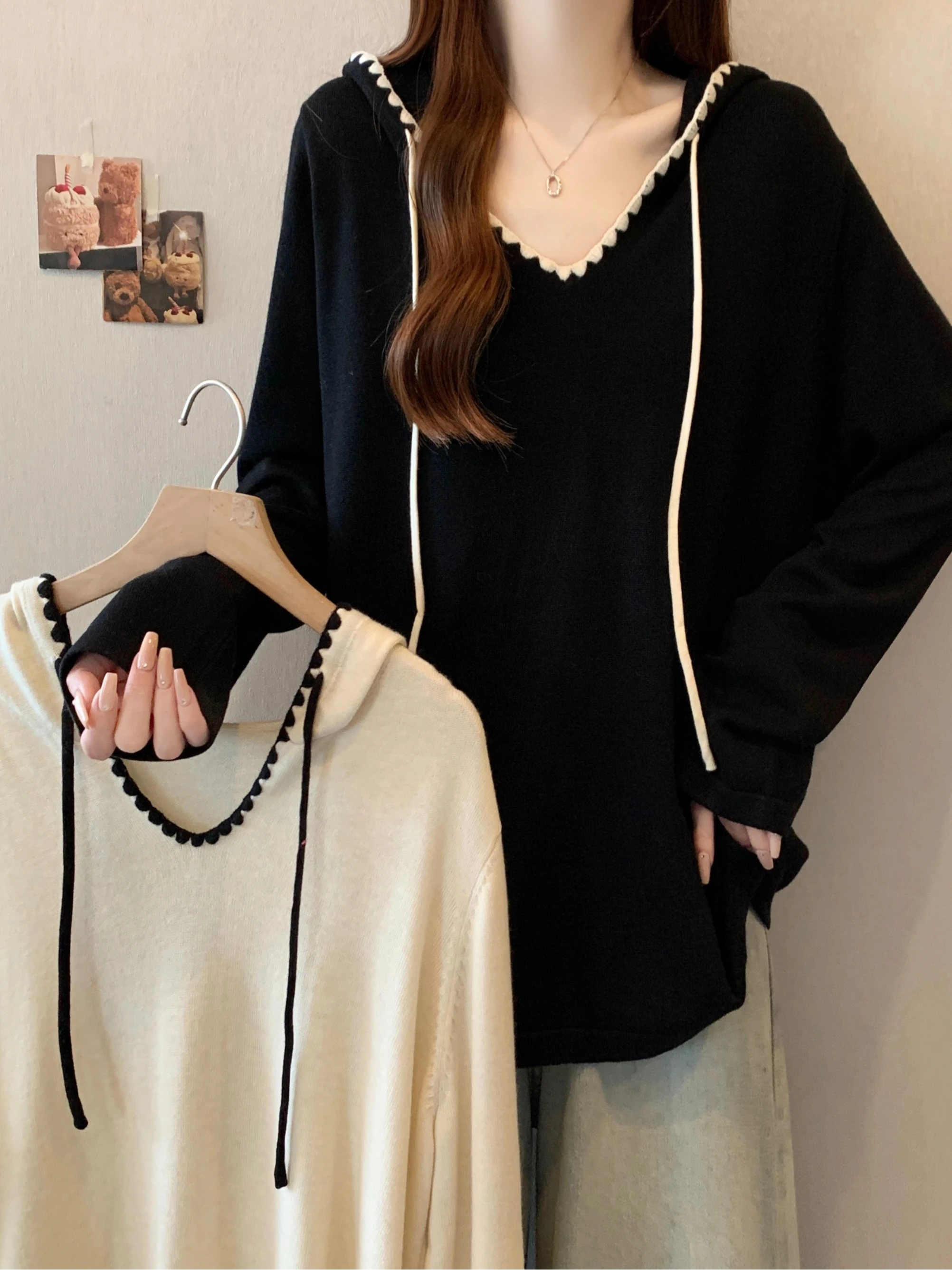 plus Size Casual Thin Long Sleeve Knitted Hat Women's Autumn Inner Wear Base Shirt Fat MM Loose Slim Top V-neck Knitwear
plus Size Casual Thin Long Sleeve Knitted Hat Women's Autumn Inner Wear Base Shirt Fat MM Loose Slim Top V-neck Knitwear