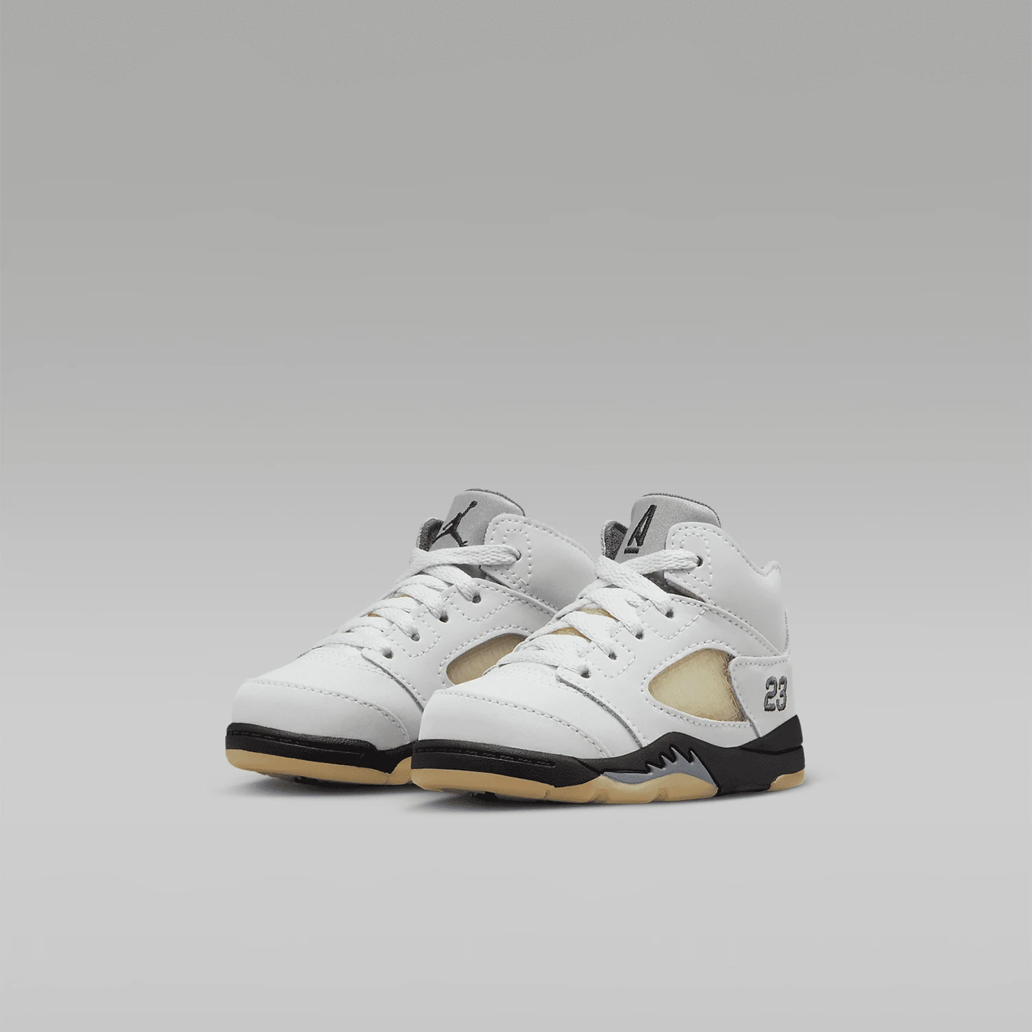 Nike genuine Jordan 5 Retro SP replica baby sports shoe FZ3357-004
Nike genuine Jordan 5 Retro SP replica baby sports shoe FZ3357-004