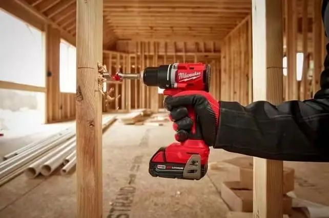 Milwaukee 3601-20 M118 18V Lithium-Ion Brushless Cordless 1/2 in. Compact Drill/Driver (Tool Only), Red
Milwaukee 3601-20 M118 18V Lithium-Ion Brushless Cordless 1/2 in. Compact Drill/Driver (Tool Only), Red