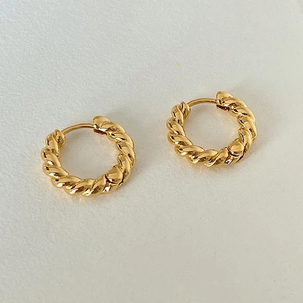 Real 925 Sterling Silver Round Twist Hoop Earrings for Women Minimalist Korea Classic Fine Jewelry Geometric Accessories
Real 925 Sterling Silver Round Twist Hoop Earrings for Women Minimalist Korea Classic Fine Jewelry Geometric Accessories