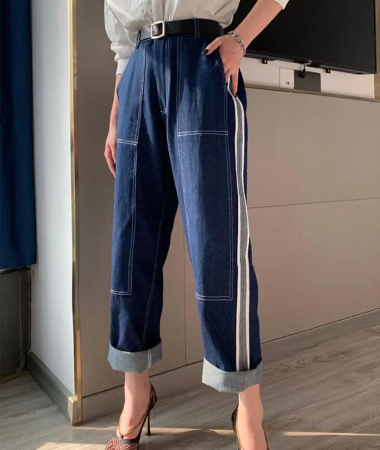New Fashion Trousers High Waisted Women's Jeans Denim Vintage Wide Leg Loose Wild Straight Striped jeans
New Fashion Trousers High Waisted Women's Jeans Denim Vintage Wide Leg Loose Wild Straight Striped jeans